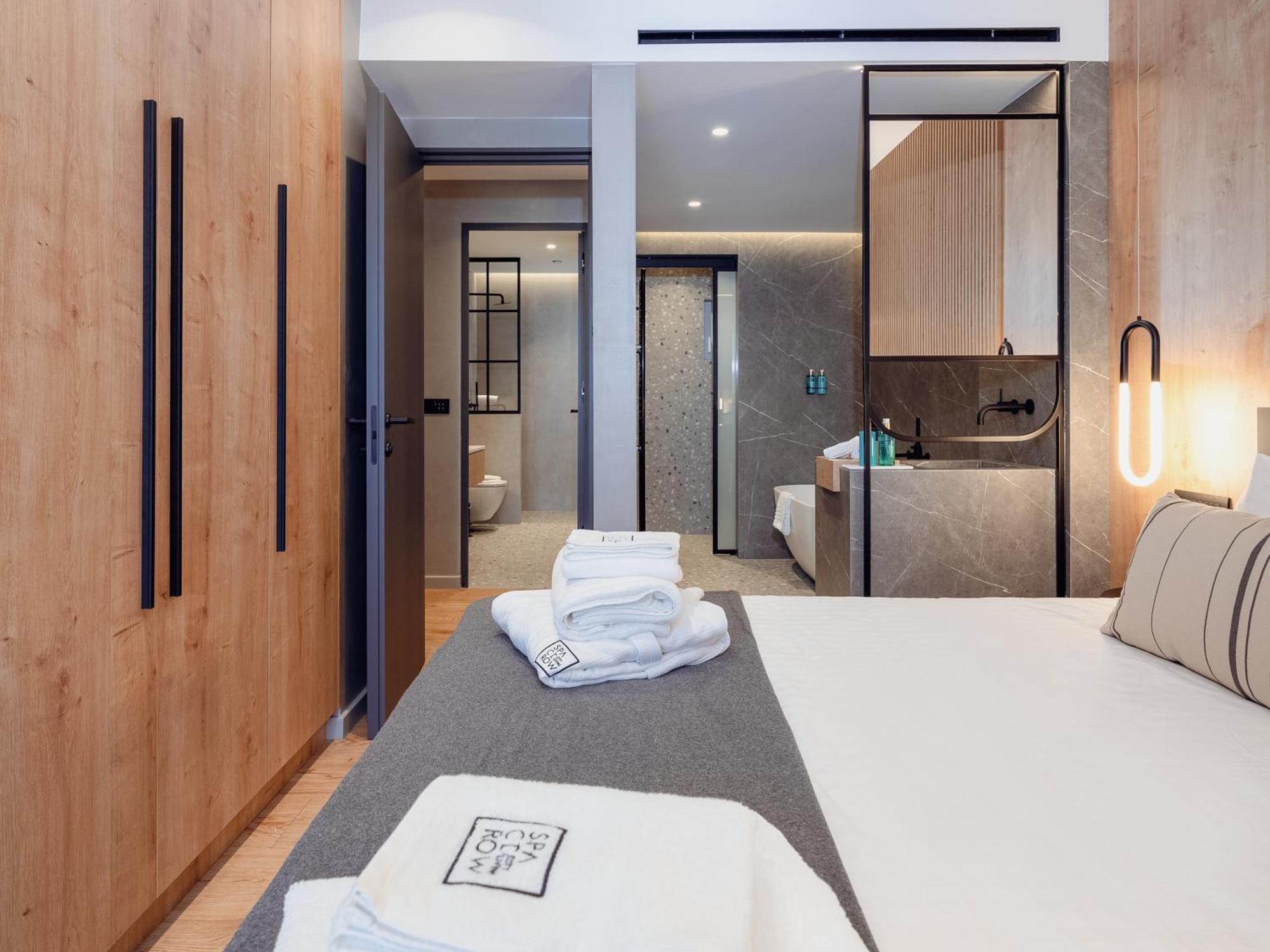Space Row Design Living Heraklion  Exterior photo